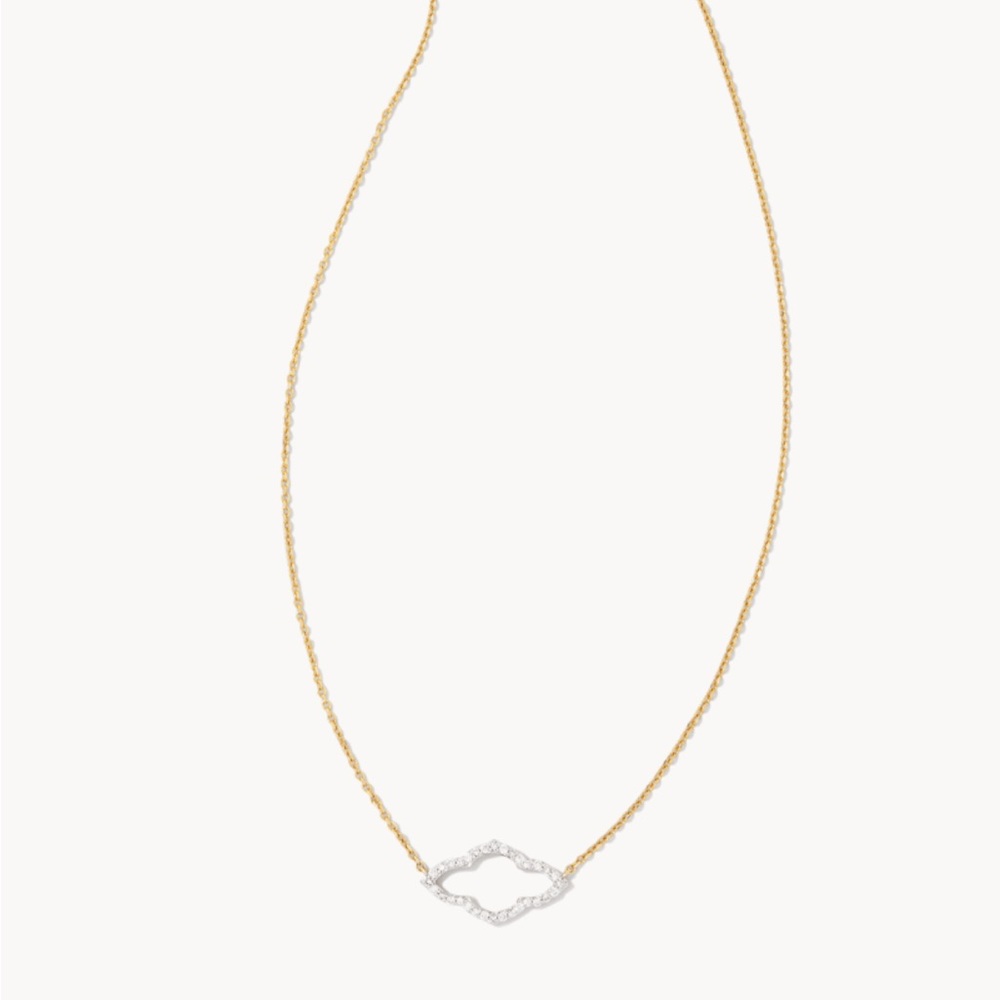 Beautiful Kendra Scott diamond necklace